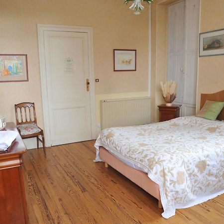 בזאס Chambres & Studios Chateau Saint Vincent מראה חיצוני תמונה